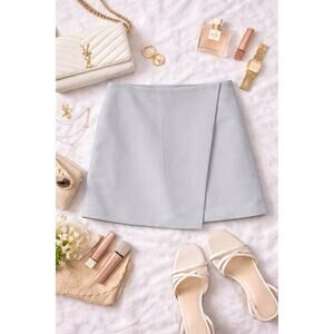 Abercrombie & Fitch Women's The A&F Scarlett Faux Wrap Mini Skort Grey Size L